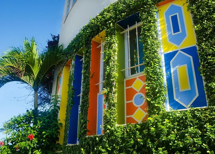 Pousada E Hostel Chez Marianne Salvador